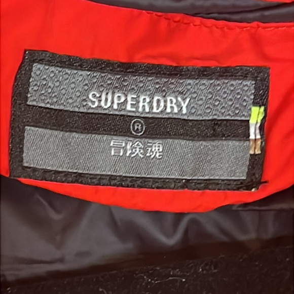 Super dry Faux Fur Hooded Mid Length Puffer Jacket size 8 - Picture 9 of 15